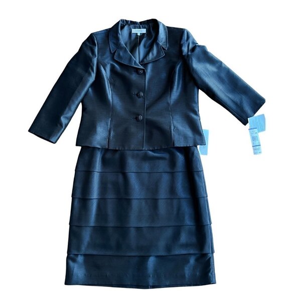 Kasper Women's Layered Skirt Suit Set, Size 18